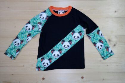 Panda-Pullover "Funky Panda" schwarz-grün