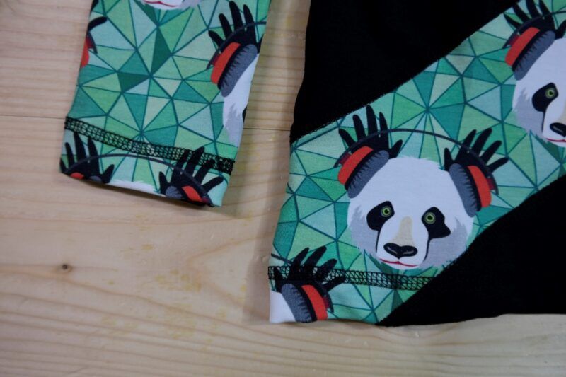 Panda-Pullover "Funky Panda" schwarz-grün – Bild 5