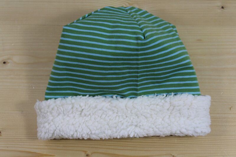 Winter-Beanie Streifen grün-türkis-offwhite – Bild 3