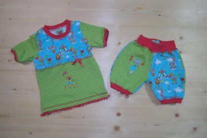 Zirkus-Set T-Shirt und Shorts türkis-grün