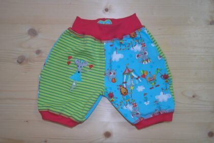 Zirkus-Shorts türkis-grün