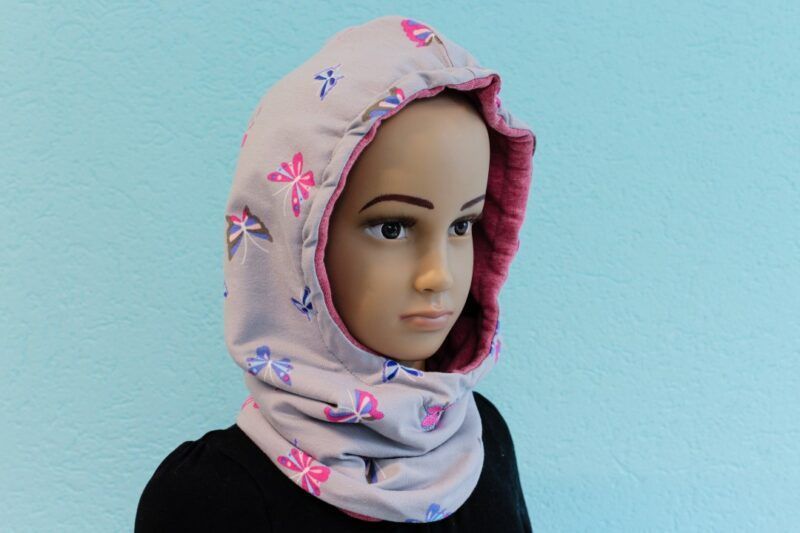 Kapuzen-Buff wendbar Schmetterlinge grau-rosa – Bild 2