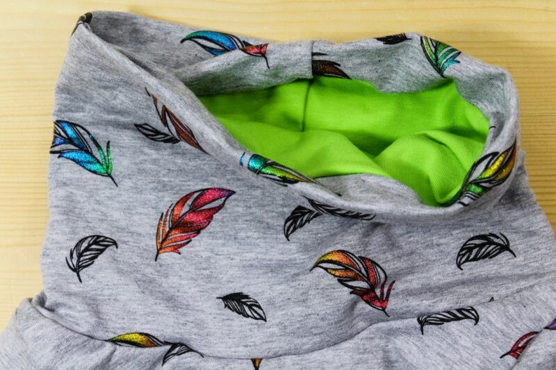 Glitzer-Feder-Pullover grau-grün – Bild 5
