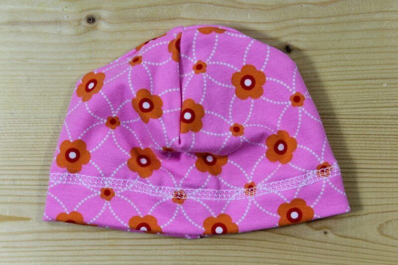 Baby-Beanie Blumen rosa
