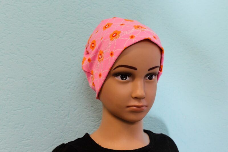 Beanie Blumen rosa – Bild 2
