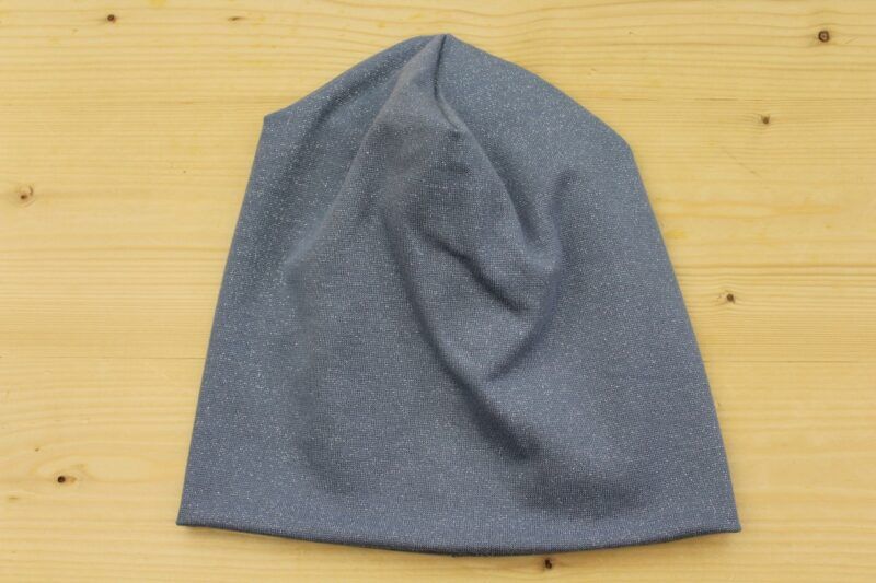 Beanie Glitzer eisblau