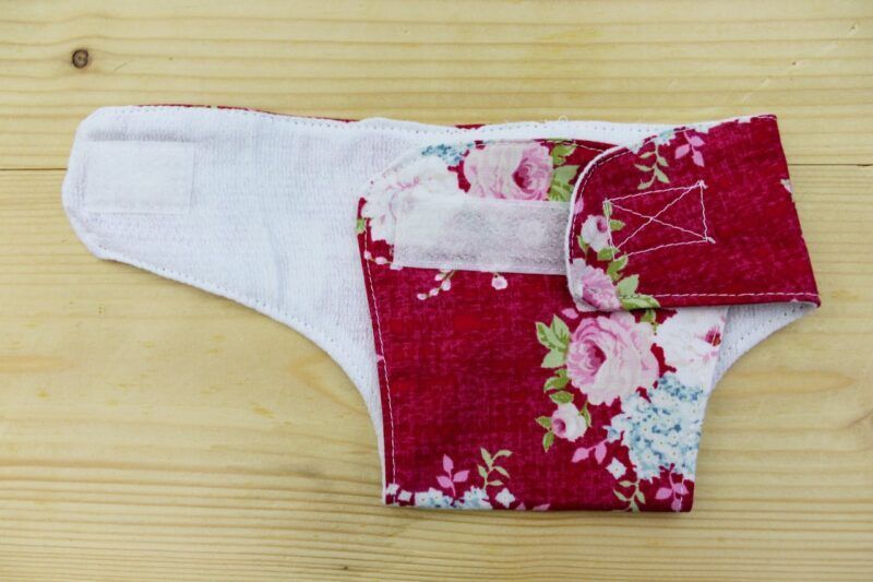 Puppenwindel Rosen rot – Bild 2