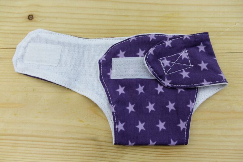 Puppenwindel Sterne violett – Bild 2